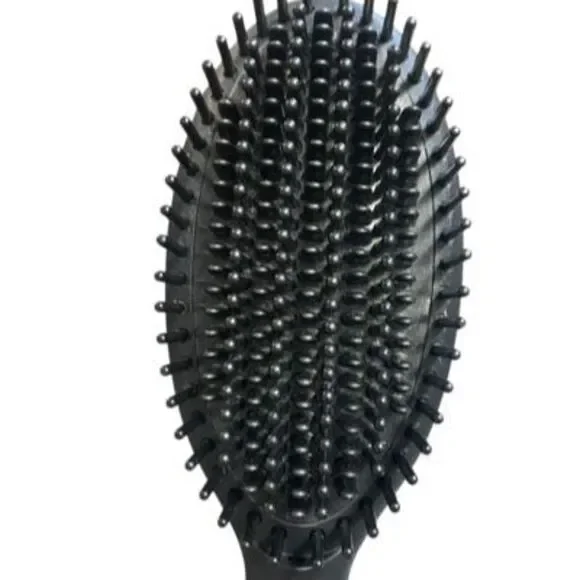 ghd Glide Smoothing Hot Brush in Black - Picture 4 of 6